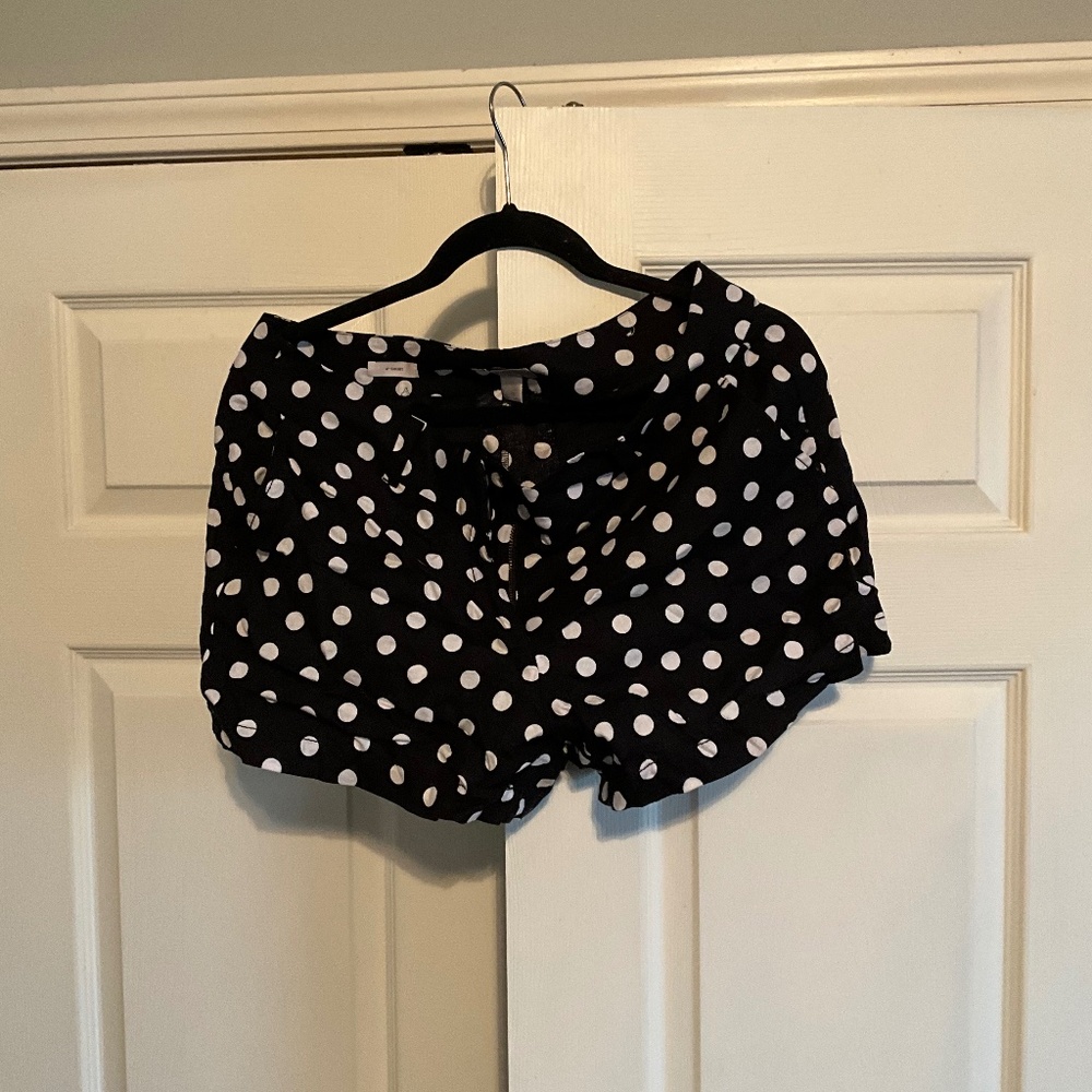 Size 10 polka dot shorts